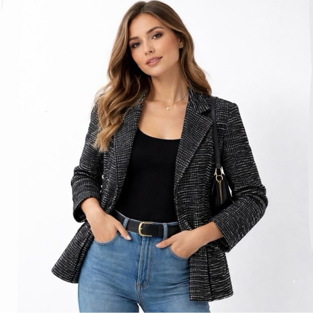 Women’s Black Metallic Tweed Blazer Size 8